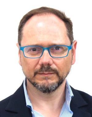 Dr. Manuel Fernandez Garrido