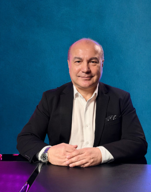 Prof. Cenk Demirdöver