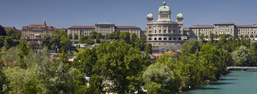 Bundeshaus_Aare